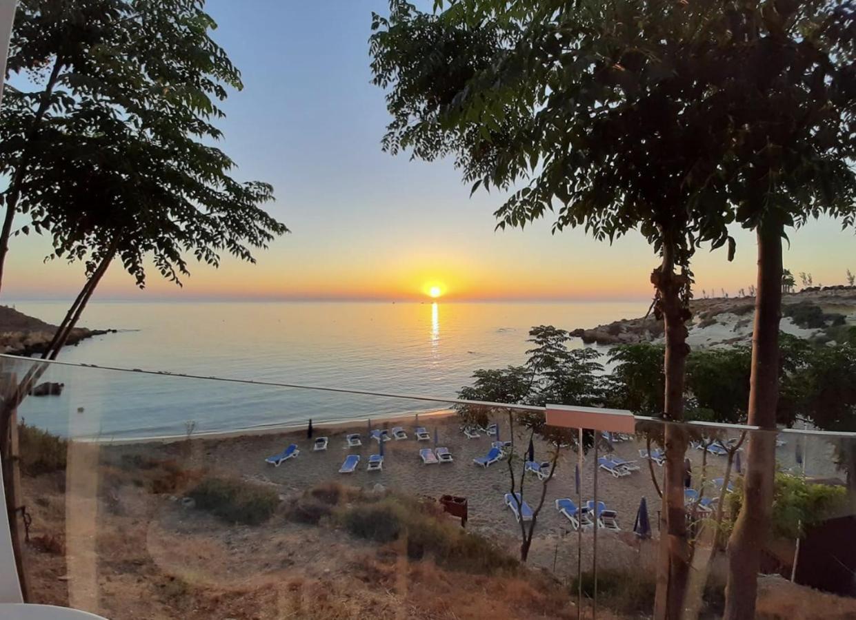 Villa Mario - 2Min Walk From Kapparis Beach Paralimni Exterior foto