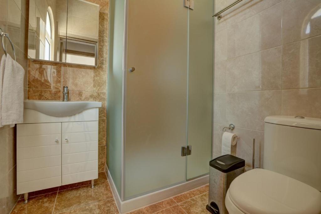 Villa Mario - 2Min Walk From Kapparis Beach Paralimni Exterior foto