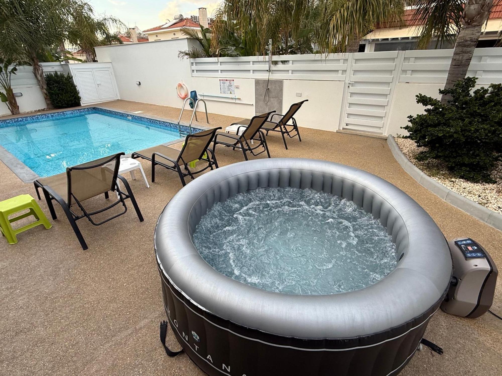 Villa Mario - 2Min Walk From Kapparis Beach Paralimni Exterior foto